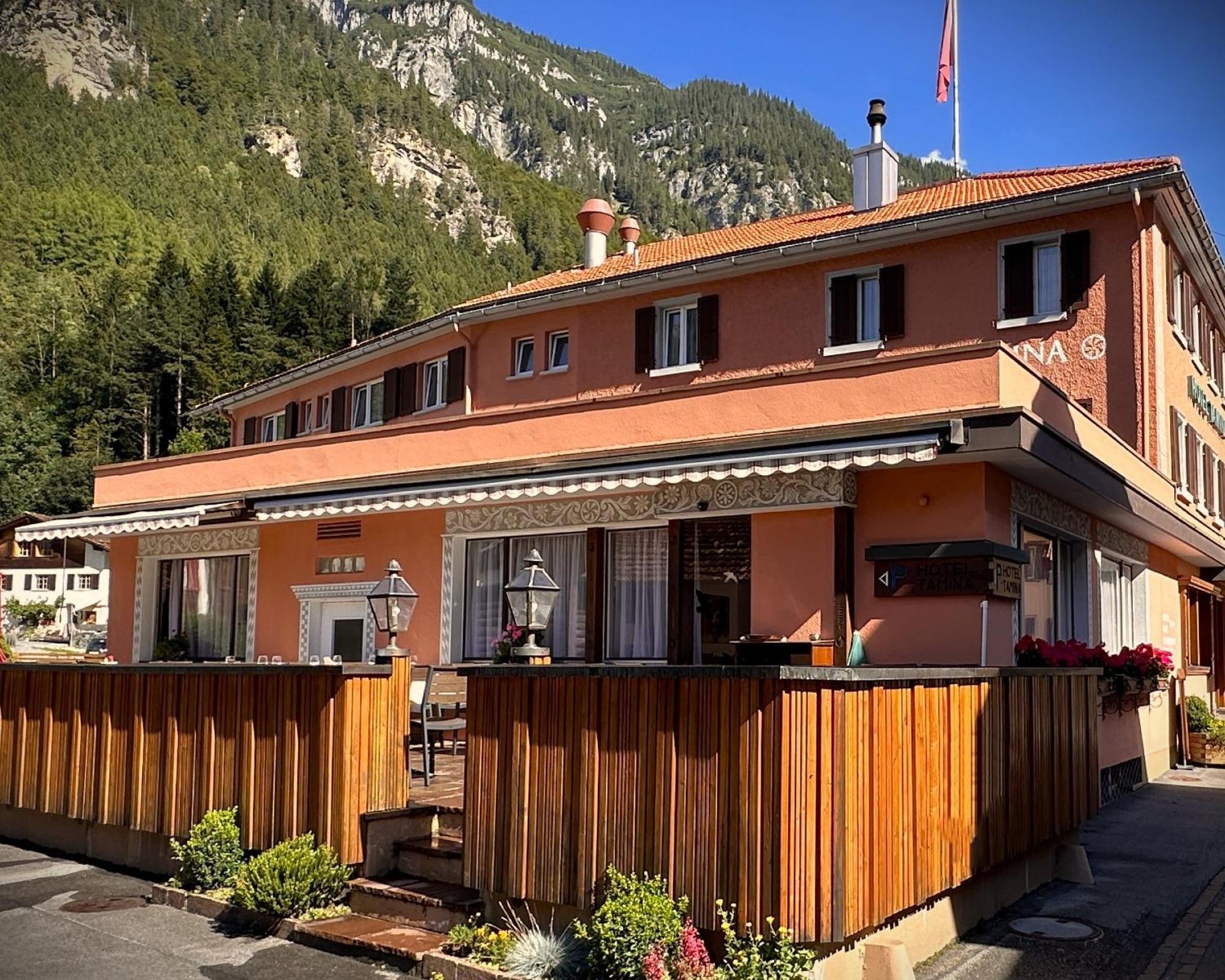 Tamina Hotel Vattis Екстер'єр фото